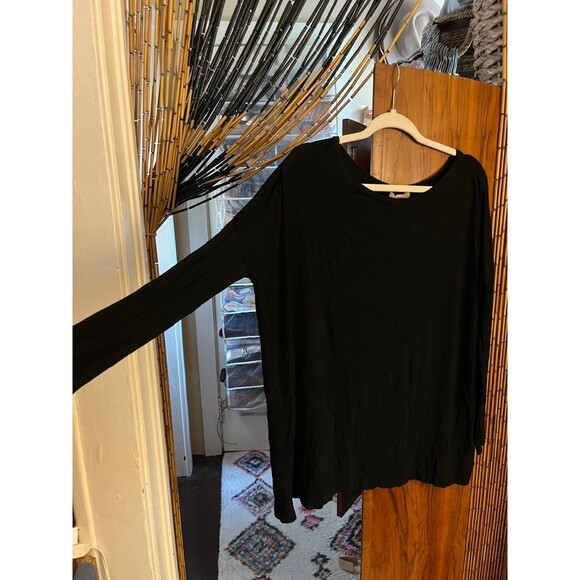 Black Longsleeve PIKO top - Picture 3 of 3